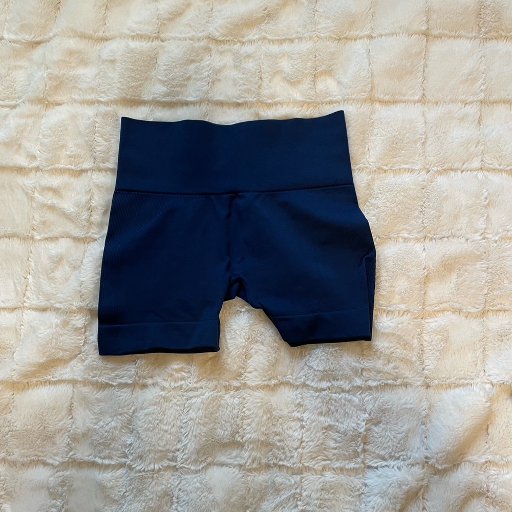 Set Active Sculptflex Biker Shorts in Twilight